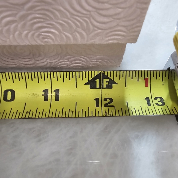 2 Decorative Gift Boxes Fantastic Way to Wrap a Special Gift or Display NWT - Picture 6 of 10